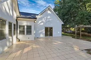 945 Brandon Ridge Dr, Roswell, GA 30075 - Photo 48