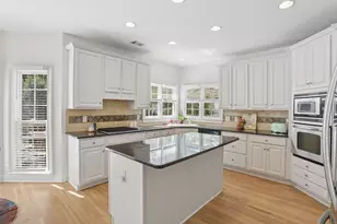 330 Whitley Park Dr, Atlanta, GA 30350 - Photo 8