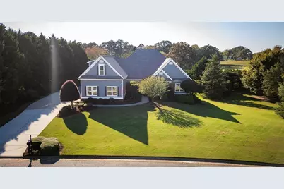 1207 Olde Lexington Road, Hoschton, GA 30548 - Photo 4