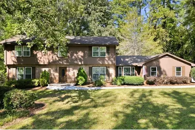 1130 Vermillion Lane SW, Marietta, GA 30060 - Photo 2