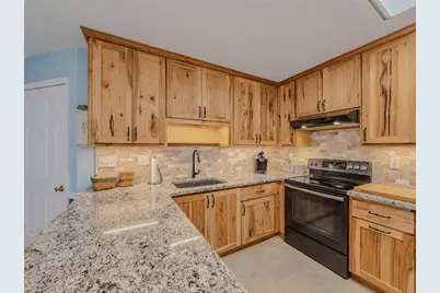 3172 Rockview Drive, Loganville, GA 30052 - Photo 10