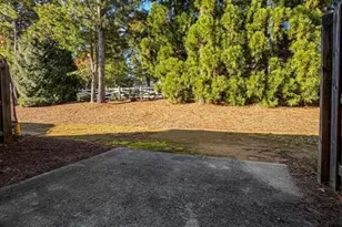 2077 Lakeshore Overlook Dr, Kennesaw, GA 30152 - Photo 2