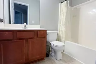2077 Lakeshore Overlook Dr, Kennesaw, GA 30152 - Photo 16