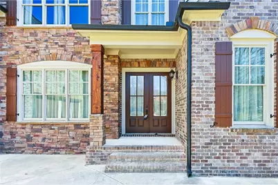 10300 Meadow Crest Lane, Johns Creek, GA 30022 - Photo 4