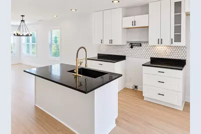 166 Burbank Drive NW, Atlanta, GA 30314 - Photo 14