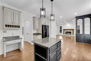 4910 Red Robin Ridge, Johns Creek, GA 30022 - Photo 12