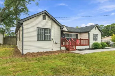 47 SE Hillcrest Drive SE, Austell, GA 30168 - Photo 1