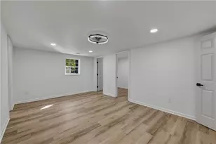 3869 Wisteria Ln SW, Atlanta, GA 30331 - Photo 22