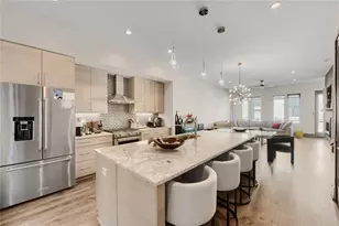 1305 Chelsea Cir NW, Atlanta, GA 30318 - Photo 4