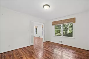 4601 Club Cir NE, Atlanta, GA 30319 - Photo 22