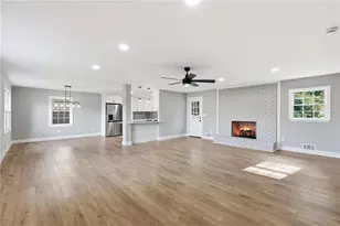 3187 Kennesaw View Dr SW, Marietta, GA 30064 - Photo 4