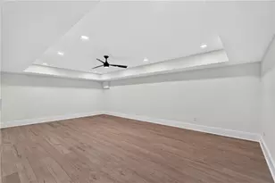 9290 Prestwick Club Dr, Johns Creek, GA 30097 - Photo 36