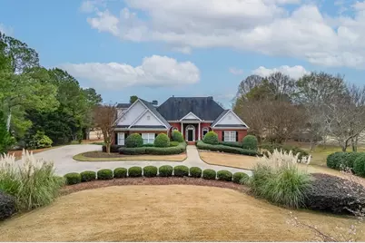 5685 Golf Club Drive, Braselton, GA 30517 - Photo 2