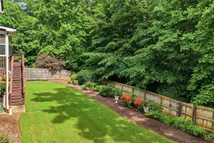 715 Crescent Cir, Canton, GA 30115 - Photo 8