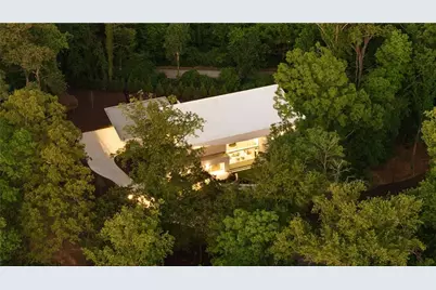 3619 Ivy Road, Atlanta, GA 30342 - Photo 86