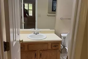 7177 Woodridge Ln, Union City, GA 30291 - Photo 20
