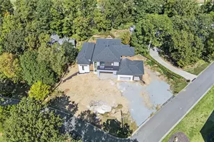 4201 Fairgreen Terrace NE, Marietta, GA 30068 - Photo 12