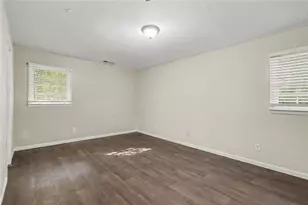 3295 Redona Dr, South Fulton, GA 30349 - Photo 16