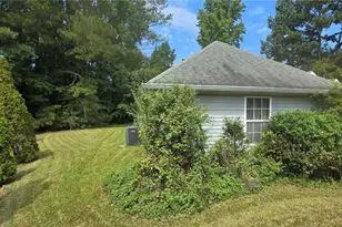 545 Reunion Ct SW, Atlanta, GA 30331 - Photo 6