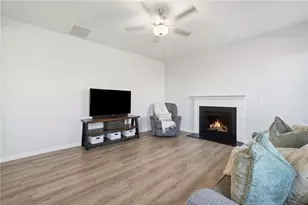 129 Bloomfield Cir, Canton, GA 30114 - Photo 12