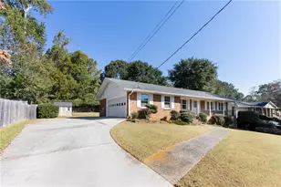 461 Highview Dr SE, Smyrna, GA 30082 - Photo 6