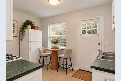 1982 Rockledge Road #1990-4, Atlanta, GA 30324 - Photo 8