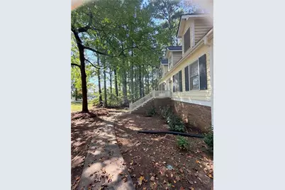105 Northlake Drive, Carrollton, GA 30117 - Photo 4