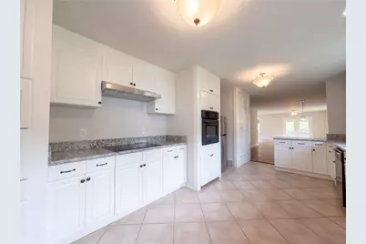 670 Roland Hayes Parkway, Calhoun, GA 30701 - Photo 8