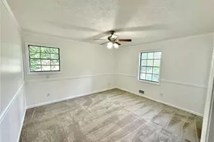 3681 Lavilla Dr, Powder Springs, GA 30127 - Photo 10