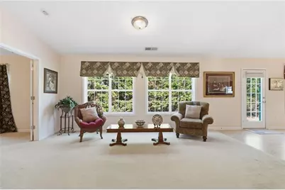 405 Leatherwood Court, Lawrenceville, GA 30043 - Photo 8