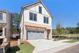 2135 Fern Circle, Alpharetta, GA 30076 - Photo 2