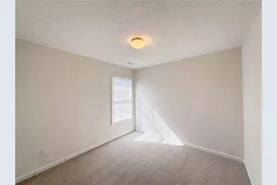 6730 Island Pointe Drive, Buford, GA 30518 - Photo 16