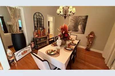 205 River Oaks Drive, Lagrange, GA 30240 - Photo 8