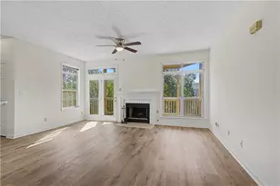 1015 McGill Park Ave, Atlanta, GA 30312 - Photo 8