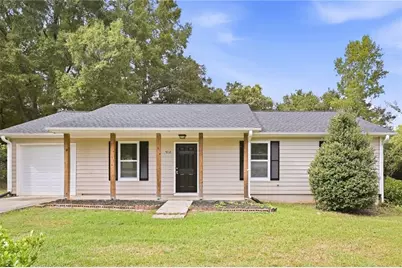 512 Chestnut Lane, Monroe, GA 30655 - Photo 1
