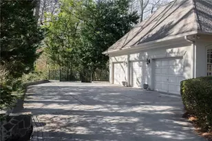 3460 Paces Valley Rd NW, Atlanta, GA 30327 - Photo 44