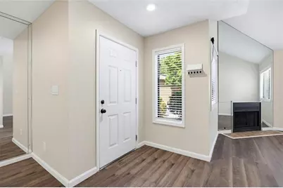 304 Parkaire Crossing, Marietta, GA 30068 - Photo 6