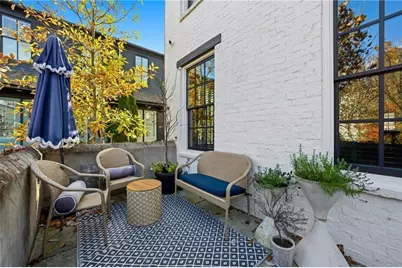2061 Telfair Circle NE, Atlanta, GA 30324 - Photo 4