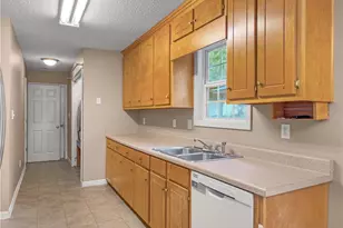 513 Wylderose Ln, Locust Grove, GA 30248 - Photo 36