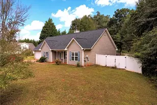 513 Wylderose Ln, Locust Grove, GA 30248 - Photo 2