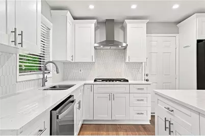 2329 Elmwood Drive SE, Atlanta, GA 30339 - Photo 10