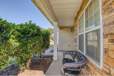 11608 Sarah Loop, Hampton, GA 30228 - Photo 8