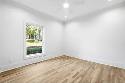 1318 Mile Post Drive, Dunwoody, GA 30338 - Photo 6