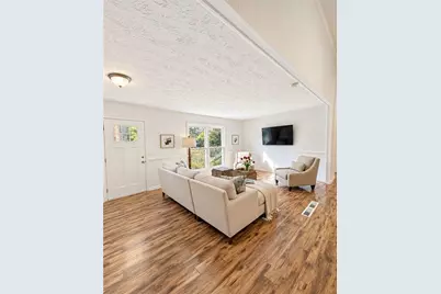 2700 Creekview Point NW, Marietta, GA 30064 - Photo 6
