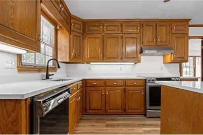 4393 Hale Place SW, Lilburn, GA 30047 - Photo 10