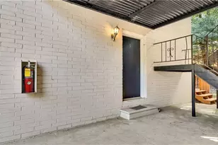 777 Jordan Ln, Atlanta, GA 30033 - Photo 2