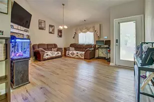 140 Greenleaf Dr, Hampton, GA 30228 - Photo 4