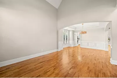 4595 Windsor Gate Court, Sandy Springs, GA 30342 - Photo 8