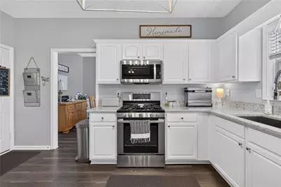3530 Southpointe Hill Drive, Buford, GA 30519 - Photo 18