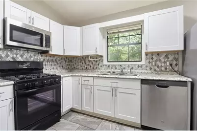 1515 Trail Ridge Court, Lawrenceville, GA 30043 - Photo 18
